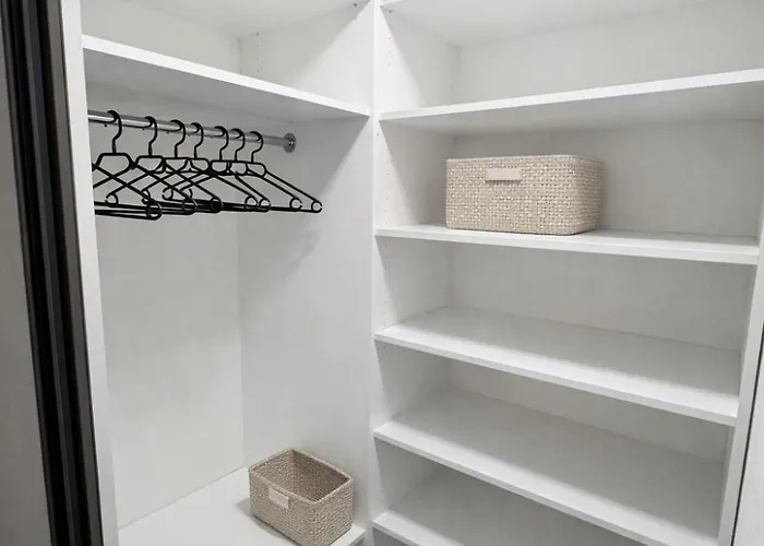 Luxury 2br Location